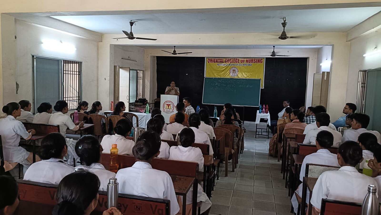 ओरिएंटल कॉलेज ऑफ नर्सिंग में साइबर जागरूकता कार्यक्रम, 120 विद्यार्थियों ने सीखे ऑनलाइन ठगी से बचाव के तरीके